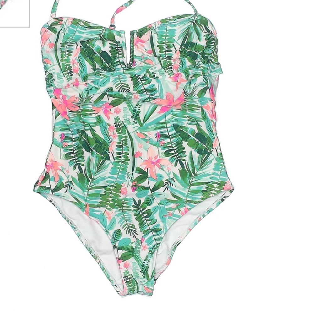 Old Navy one piece swimsuit